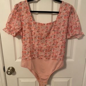 Floral Short Sleeve Bodysuit